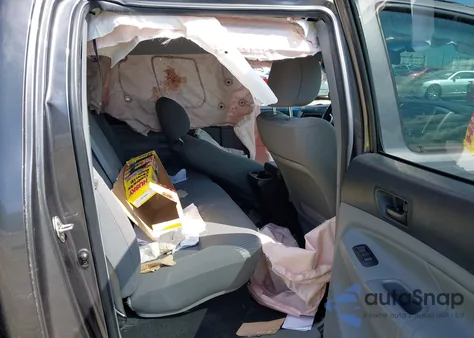 2015 Toyota Tacoma Prerunner V6 from USA, damaged, VIN 5TFJU4GN8FX072470